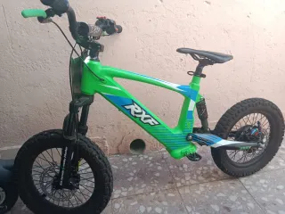 Bicicleta Eléctrica RXF Verde