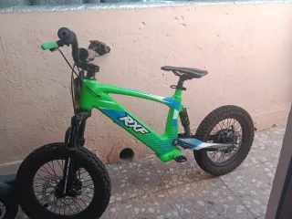 Bicicleta Eléctrica RXF Verde