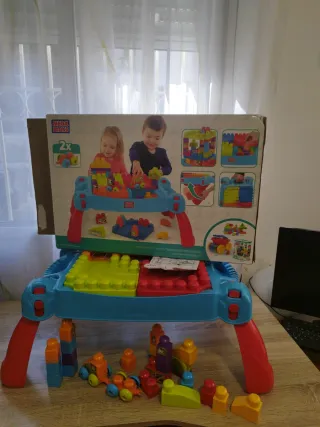 Mesa Mega Bloks Fisher Price Construir y Aprender