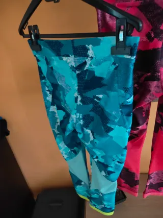 Due leggings sportivi taglia S