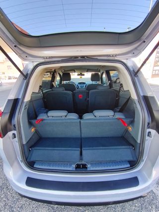 Ford Grand C-MAX 2011