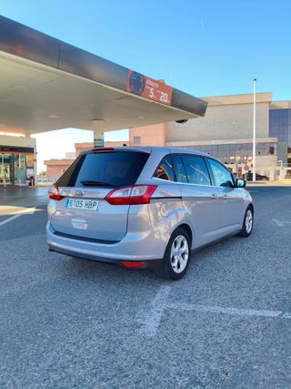 Ford Grand C-MAX 2011