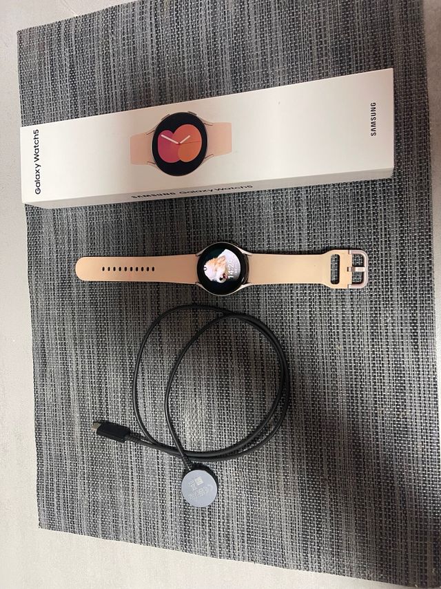 Samsung Galaxy Watch 5 Rosa/Plata