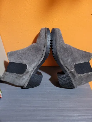 Botines Fly London grises