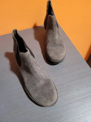 Botines Fly London grises