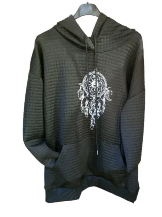 Sudadera negra con estampado de atrapasueños