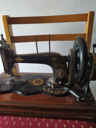 Antigua máquina de coser Singer 1888