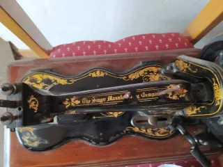 Antigua máquina de coser Singer 1888