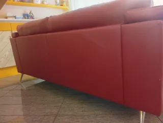 Divano in vera pelle bordeaux Natuzzi