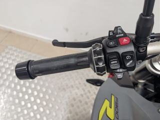 BMW F 900 R (5.111 KMS)