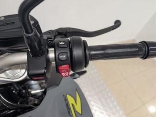 BMW F 900 R (5.111 KMS)