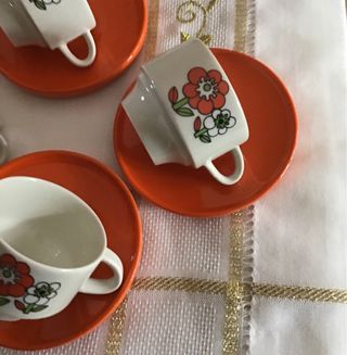 Tazzine caffè vintage arancioni e bianche