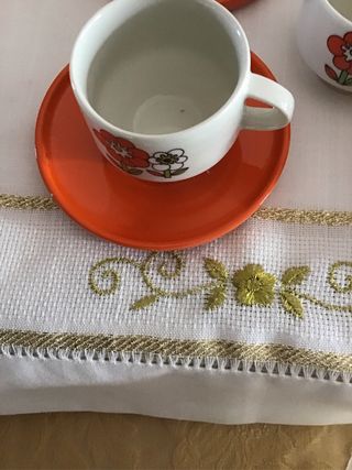 Tazzine caffè vintage arancioni e bianche