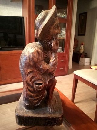 Figura madera abuelo tallado mano