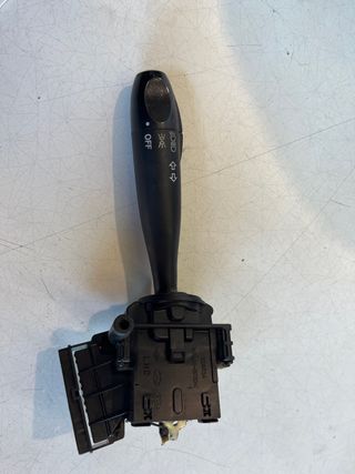 Mando Luces Kia Rio LHD