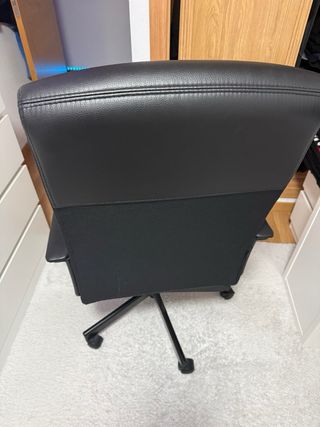 Silla de escritorio negra