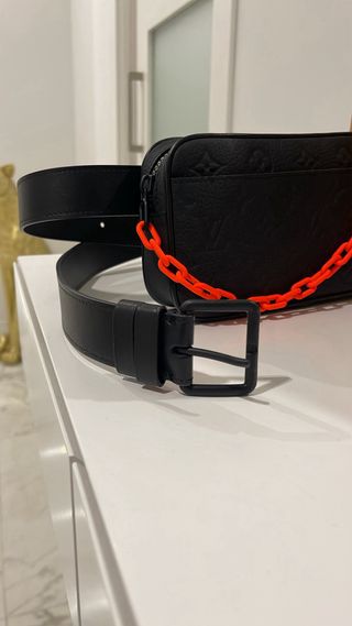 Riñonera Louis Vuitton x Virgil Abloh Negra