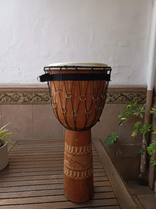 Djembe de madera grande