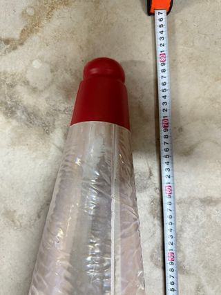 6 Conos de tráfico en buen estado Alto 80 cm Ancho