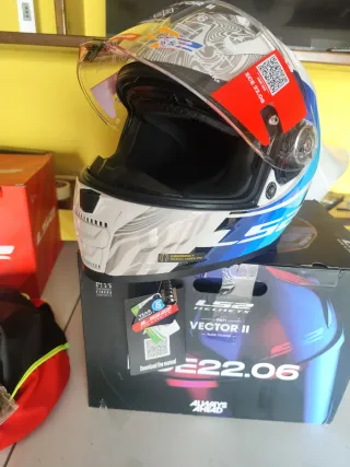 LS2, Casco Moto Integral VECTOR II FREEDOM Matt XL