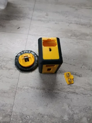 Livella Amazon Basics