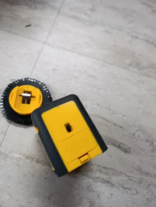 Livella Amazon Basics