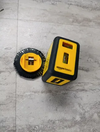 Livella Amazon Basics