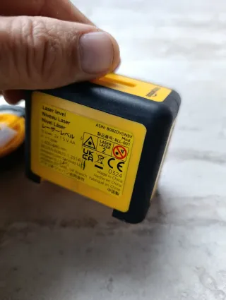 Livella Amazon Basics