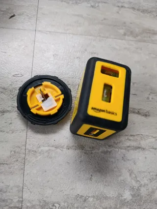 Livella Amazon Basics