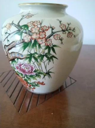 Jarrón Japonés Kutani Cerámica