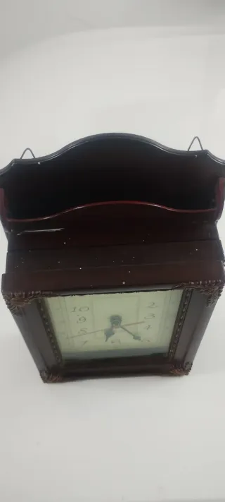 Reloj de pared porta llaves