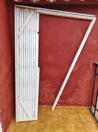 Puerta Corredera Metálica