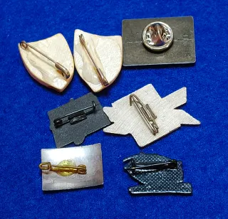 Pin e insignias políticas del País Vasco
