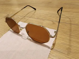 Gafas de sol exagonales