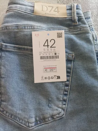 Pantalón vaquero D74 Stradivarius