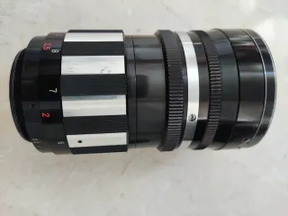 Objetivo Sunset 135mm f/2.8 para Pentax