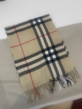 Bufanda Burberry Beige y Negra
