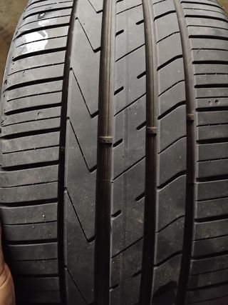 Neumáticos Hankook 255/40 R20 101Y del 2024 75% vi