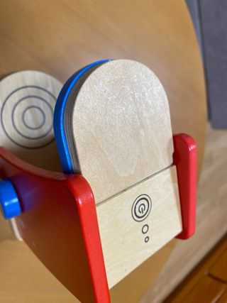 Cafetera de juguete de madera