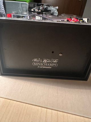 Minichamps Ferrari 412 T2 G. Berger