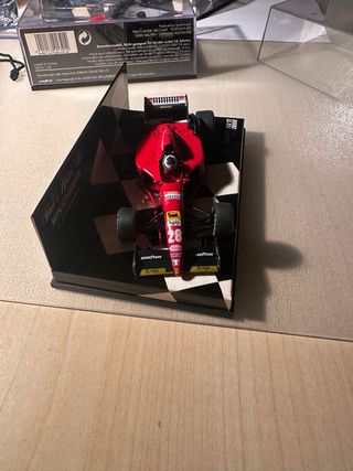 Minichamps Ferrari 412 T2 G. Berger