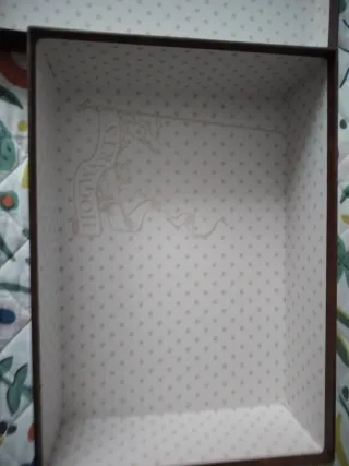 Caja Primark Harry Potter Escudo