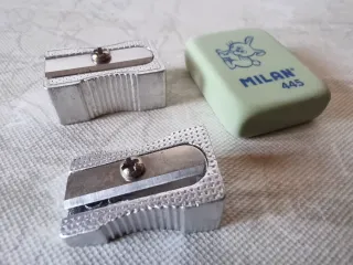 Pack Material Oficina: Grapadora, Taladradora, etc