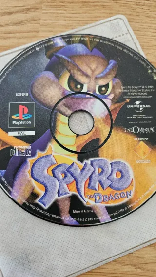 Spyro the Dragon PS1 Gioco