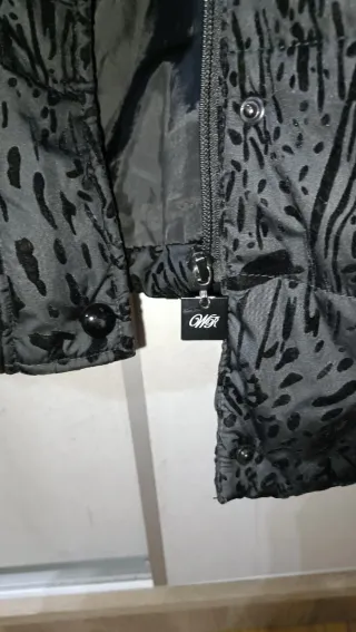 Abrigo Leopardo Negro Talla XL