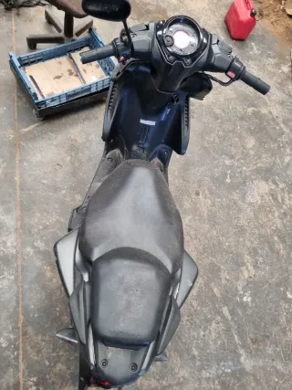 DESPIECE Yamaha Aerox 4T 49cc