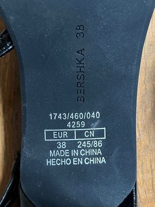 Sandalias tacón Bershka negras talla 38