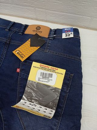 Pantalones vaqueros para motorista