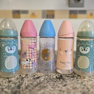 TODO EL lOTE. Lote 5 Biberones Suavinex premium +1