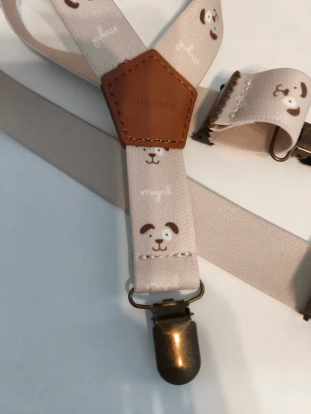 Tirantes bebé beige con perros